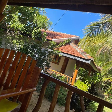 Prime Surfers Bungalow Arugam Bay Exterior photo