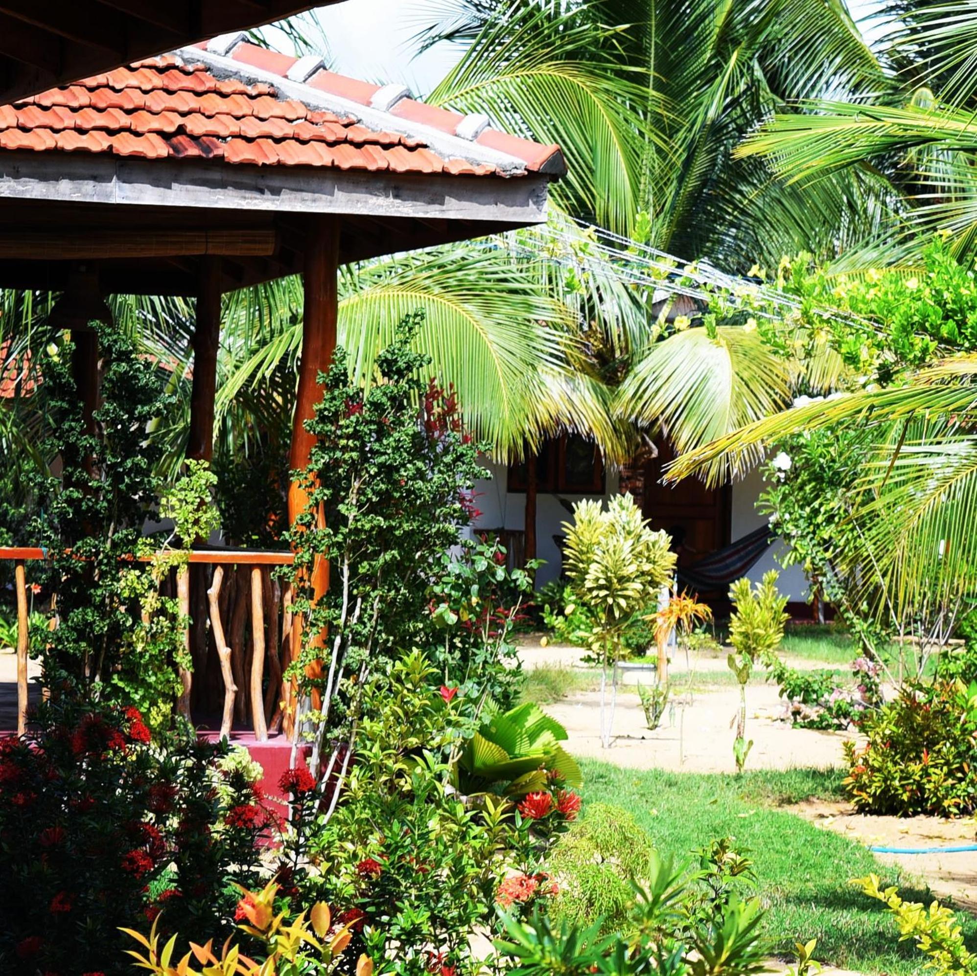 Prime Surfers Bungalow Arugam Bay Exterior photo